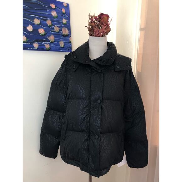 NWT BCBGeneration Hooded Midweight Puffer Jacket in Black/Leopard size XS - Picture 3 of 11